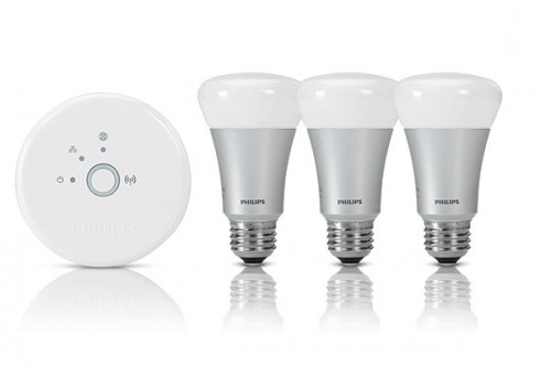 philips-hue-blubs-and-station