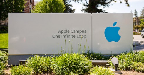 Apple-Cupertino-Headquaters-Sign