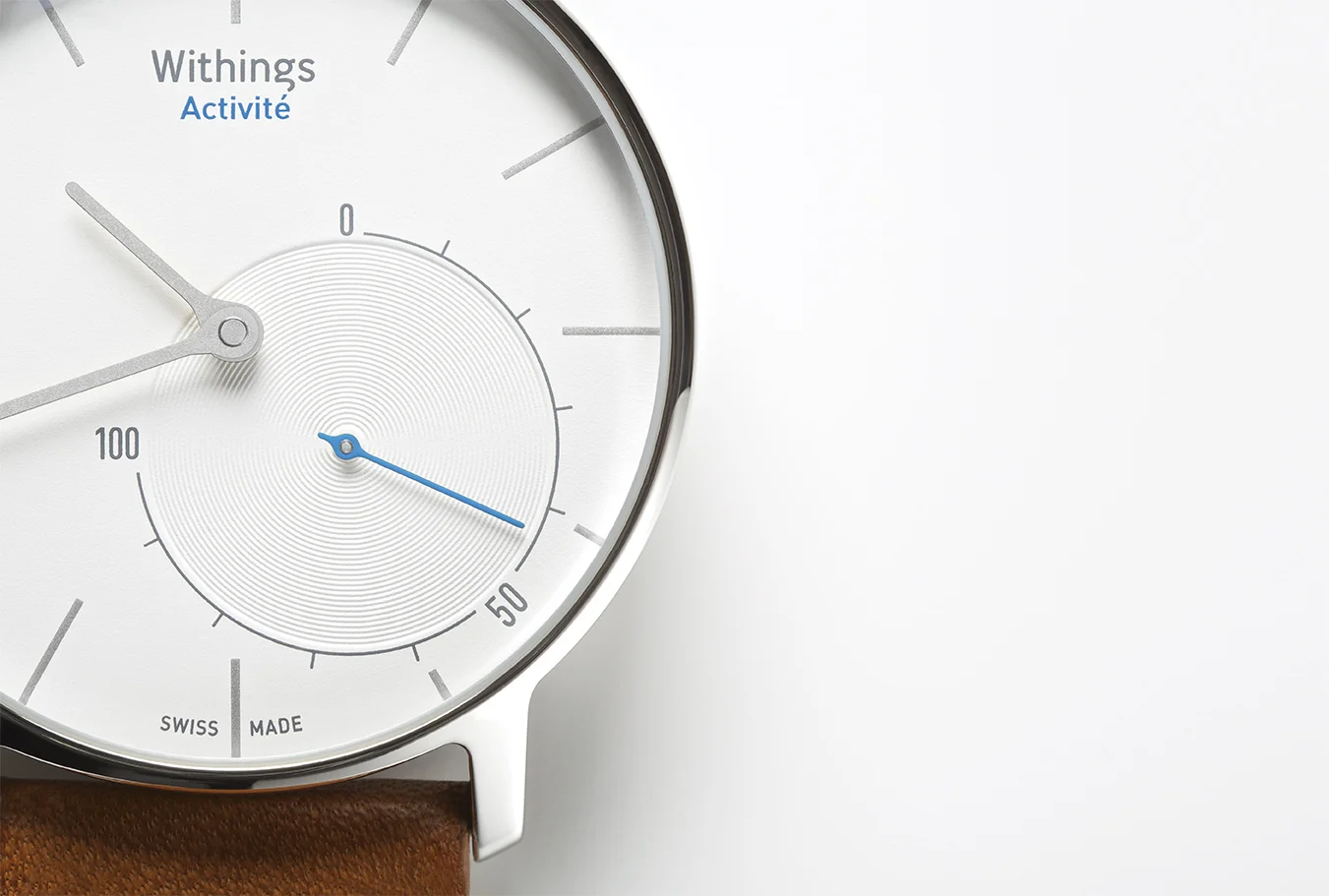 1.Withings_Activité_flagship_close-up