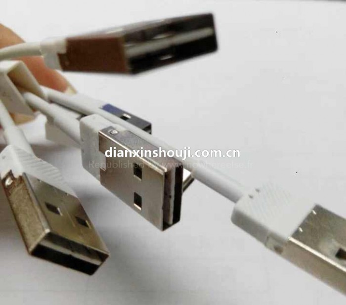 Lightning-cable-reversible-USB-NowhereElse-001