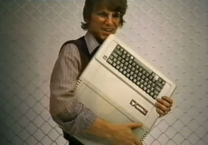 guy-hugging-apple-computer-80s-amazing