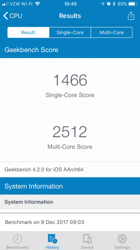 Geekbench teszt eredménye akkucsere előtt: 1466 single-core, 2512 multi-core értékkel.