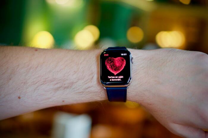 Apple Watch EKG töltő