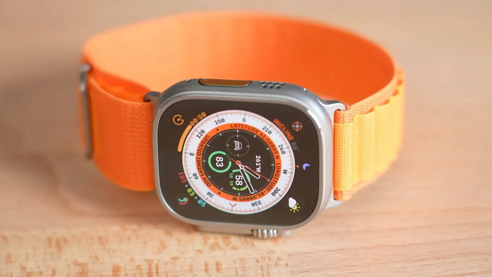 Könnyebb lehet majd elődjénél a második generációs Apple Watch Ultra