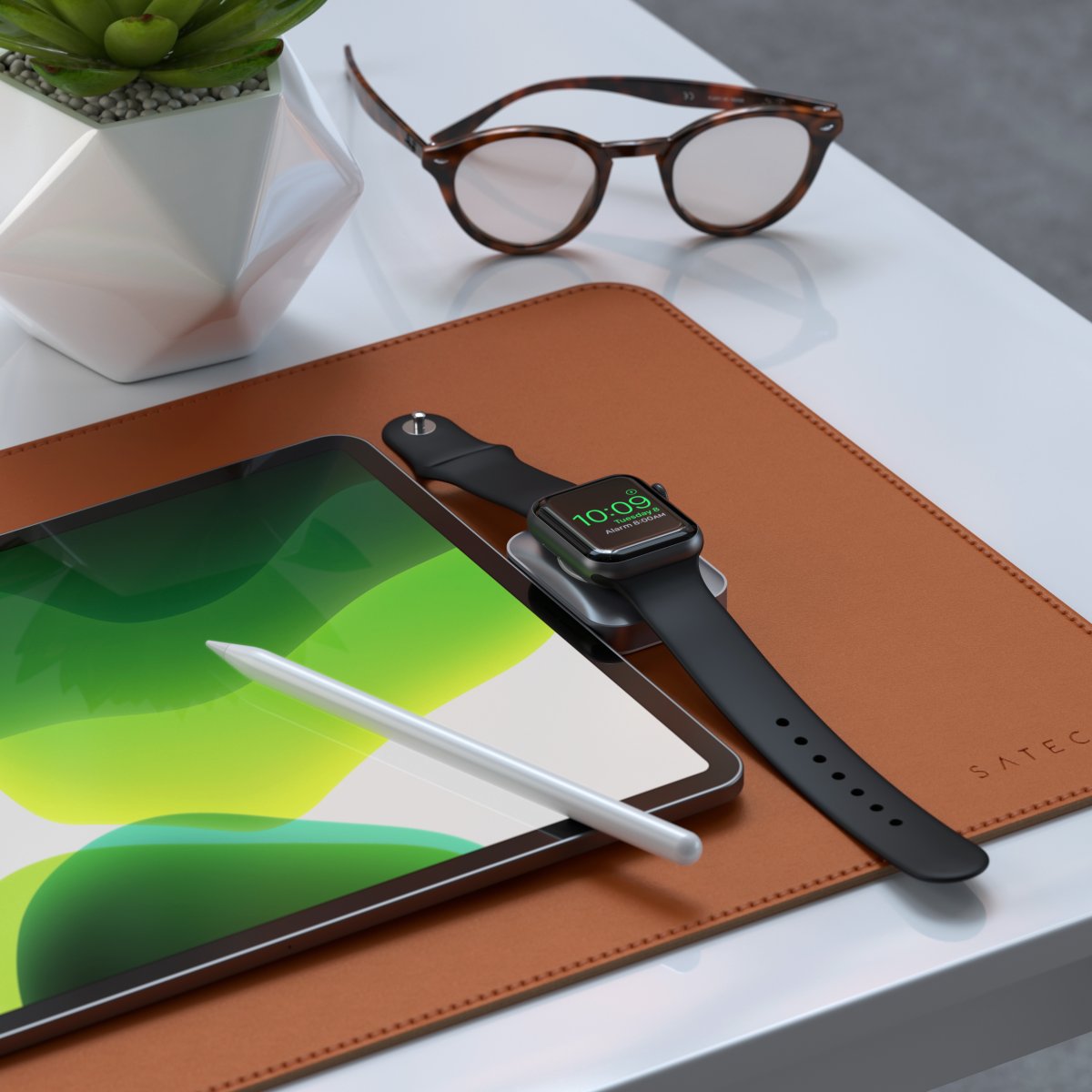 Satechi - USB-C 2 az 1-ben vezeték nélküli töltő dokkoló Apple órához és Airpodshoz - Ezüst - Image 3
