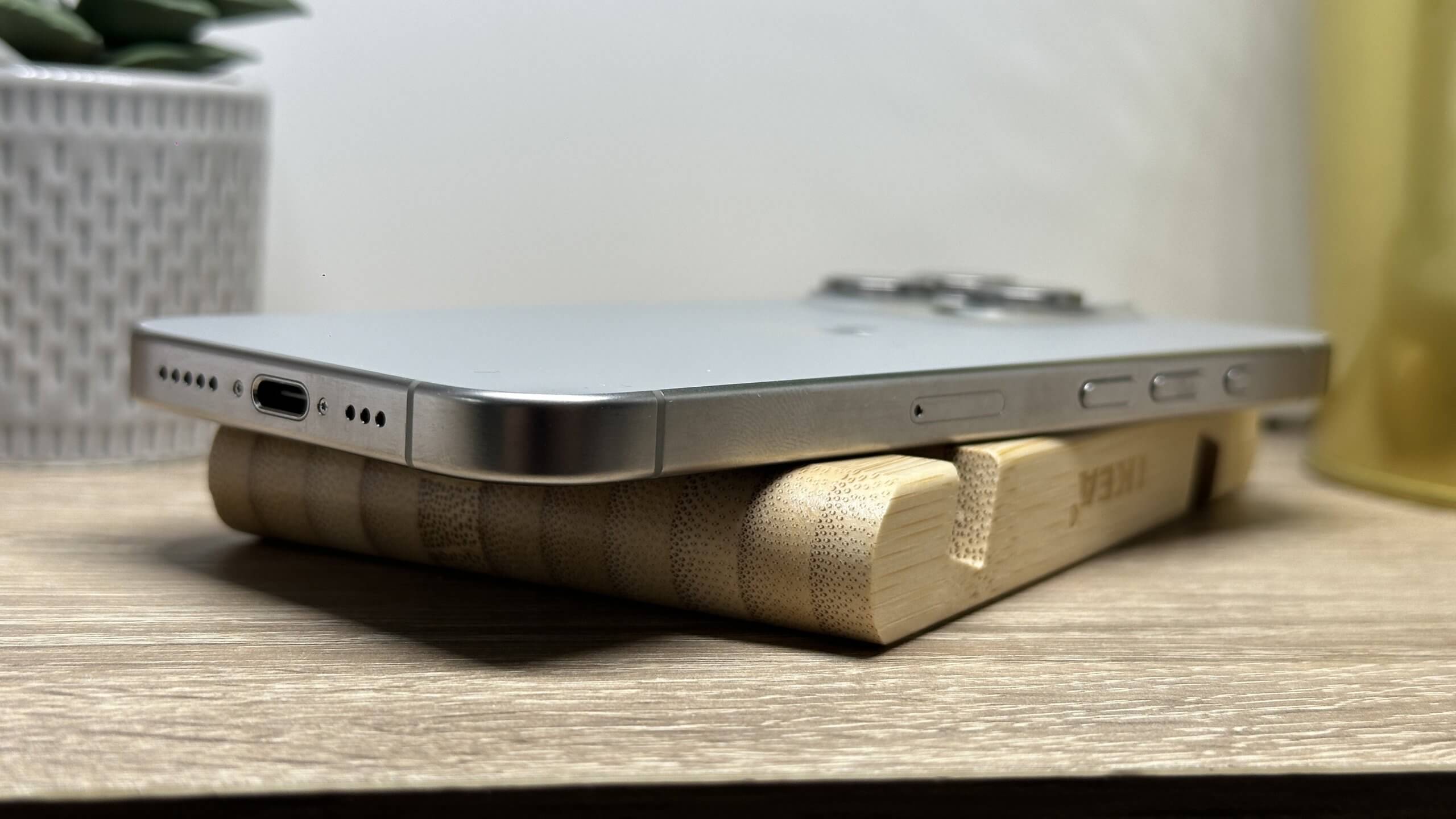 iPhone 15 Pro 256GB Naturál Titán - (használt, hibátlan állapot) - Image 7