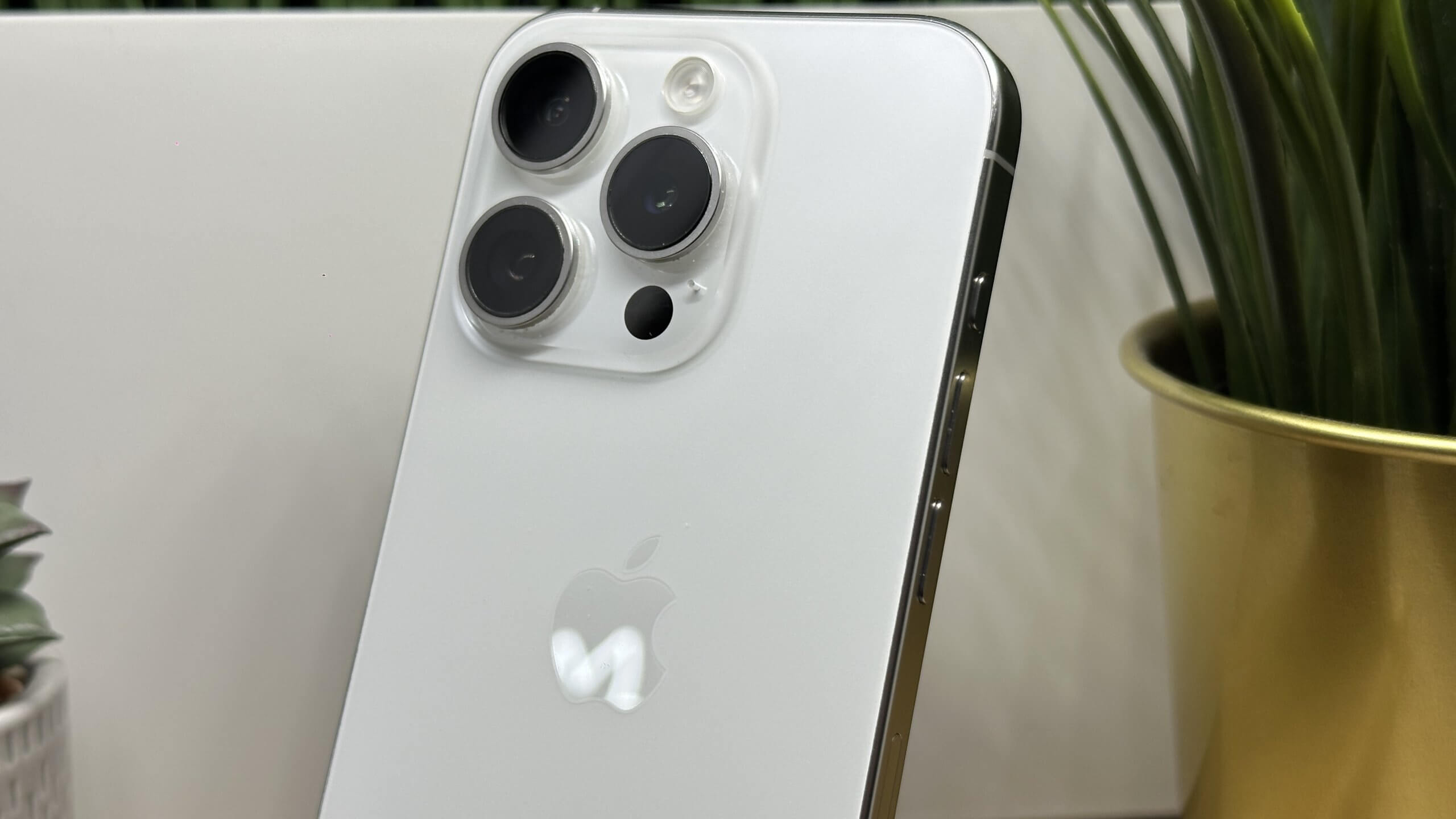 iPhone 15 Pro 256GB Fehér Titán - (használt, hibátlan állapot) - Image 7