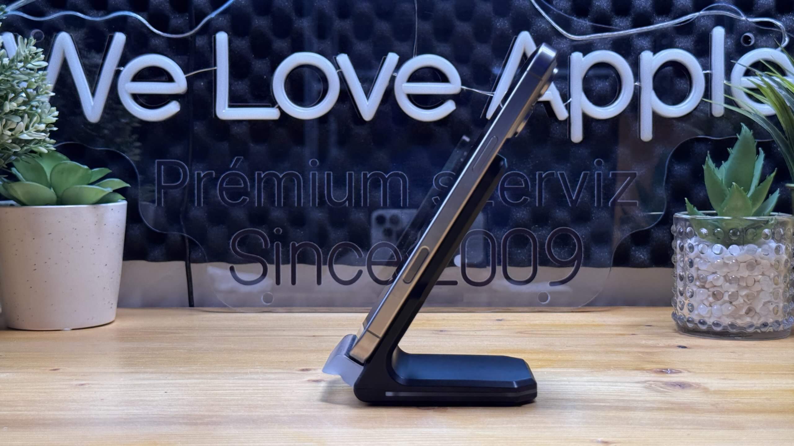 iPhone 16 Pro Max 256GB Natúr Titán - (használt, hibátlan állapot) - Image 6