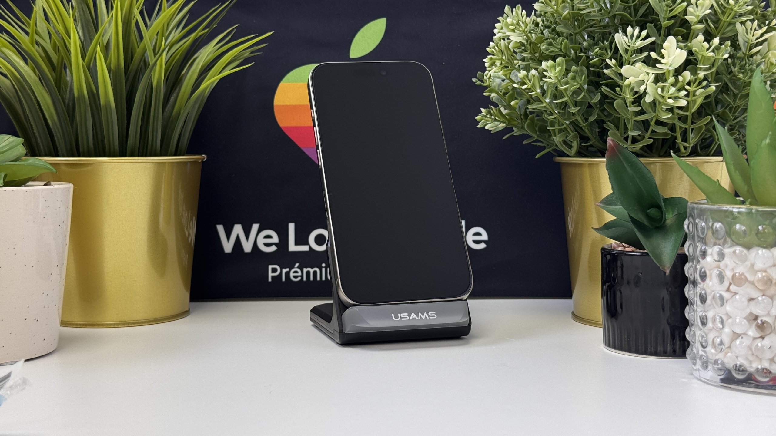 iPhone 15 Pro 256GB - Image 3