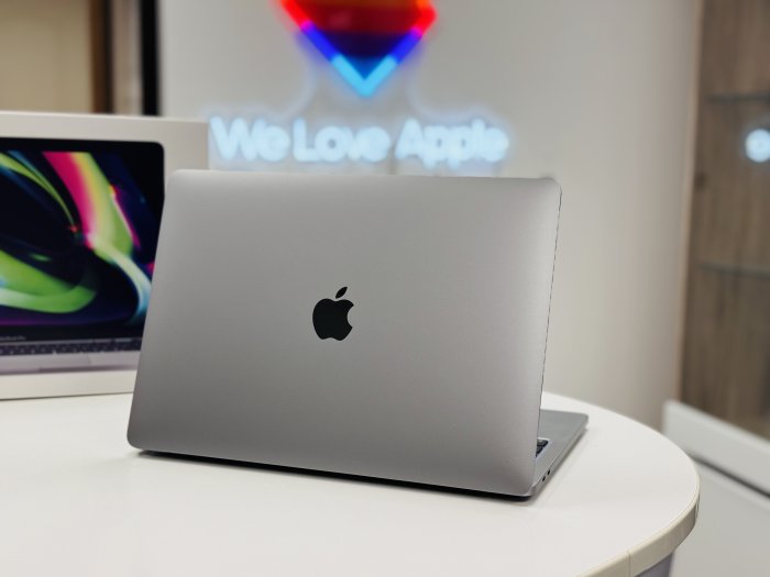 MacBook Pro M1 (2020)