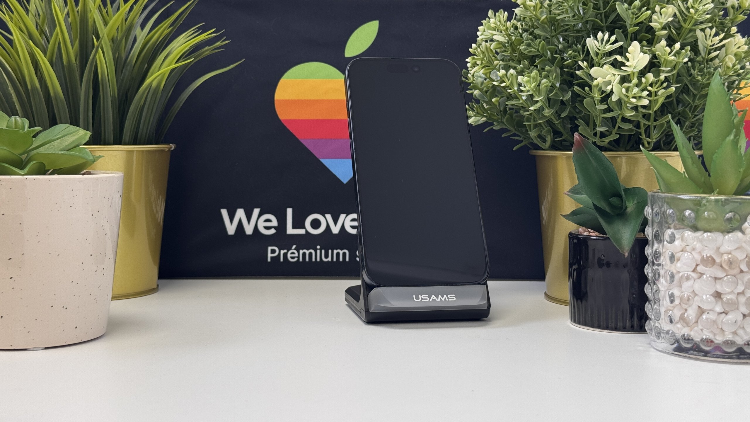 iPhone 15 Pro 256GB - Image 3