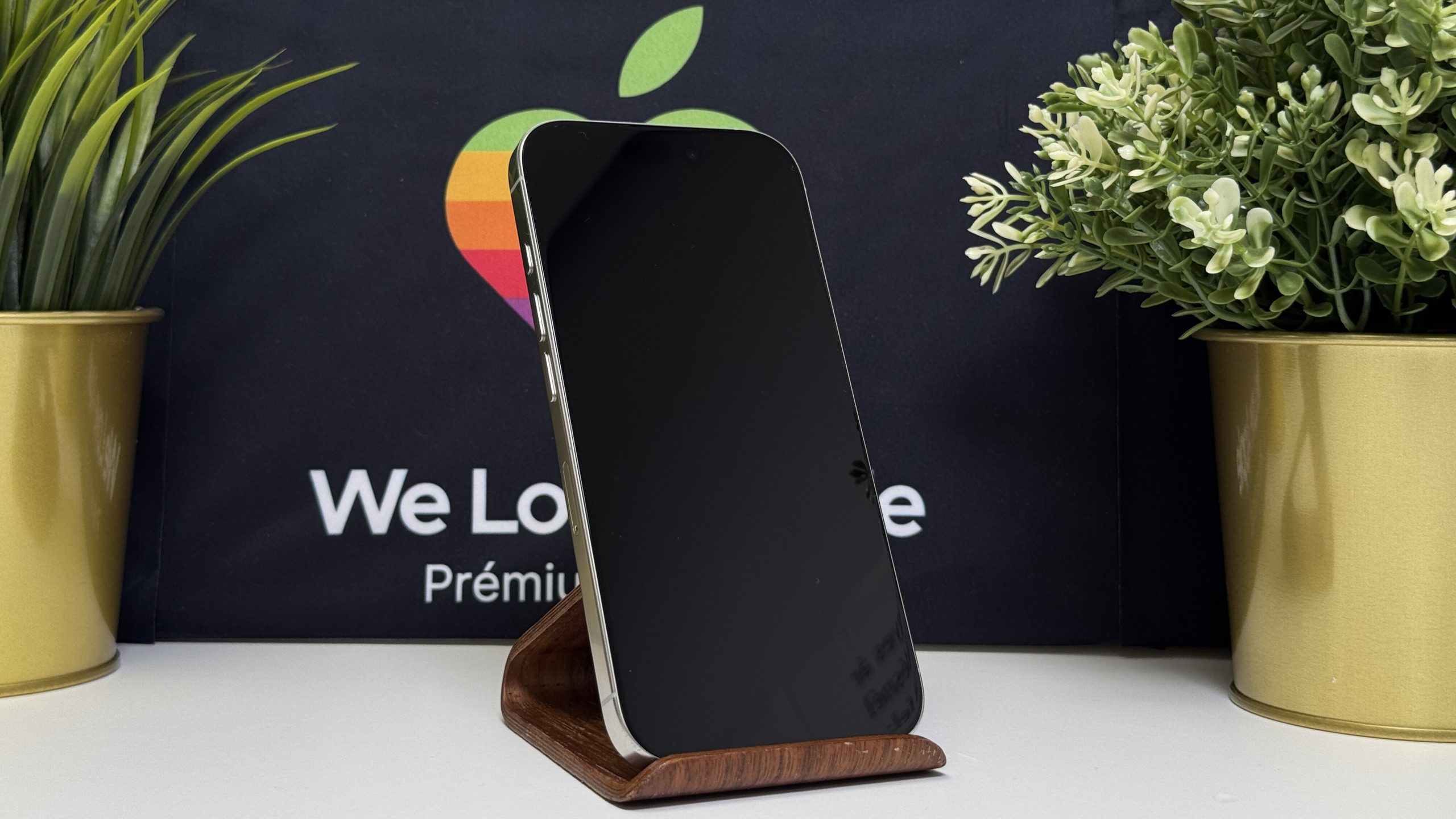 iPhone 16 Pro 128GB - Image 3