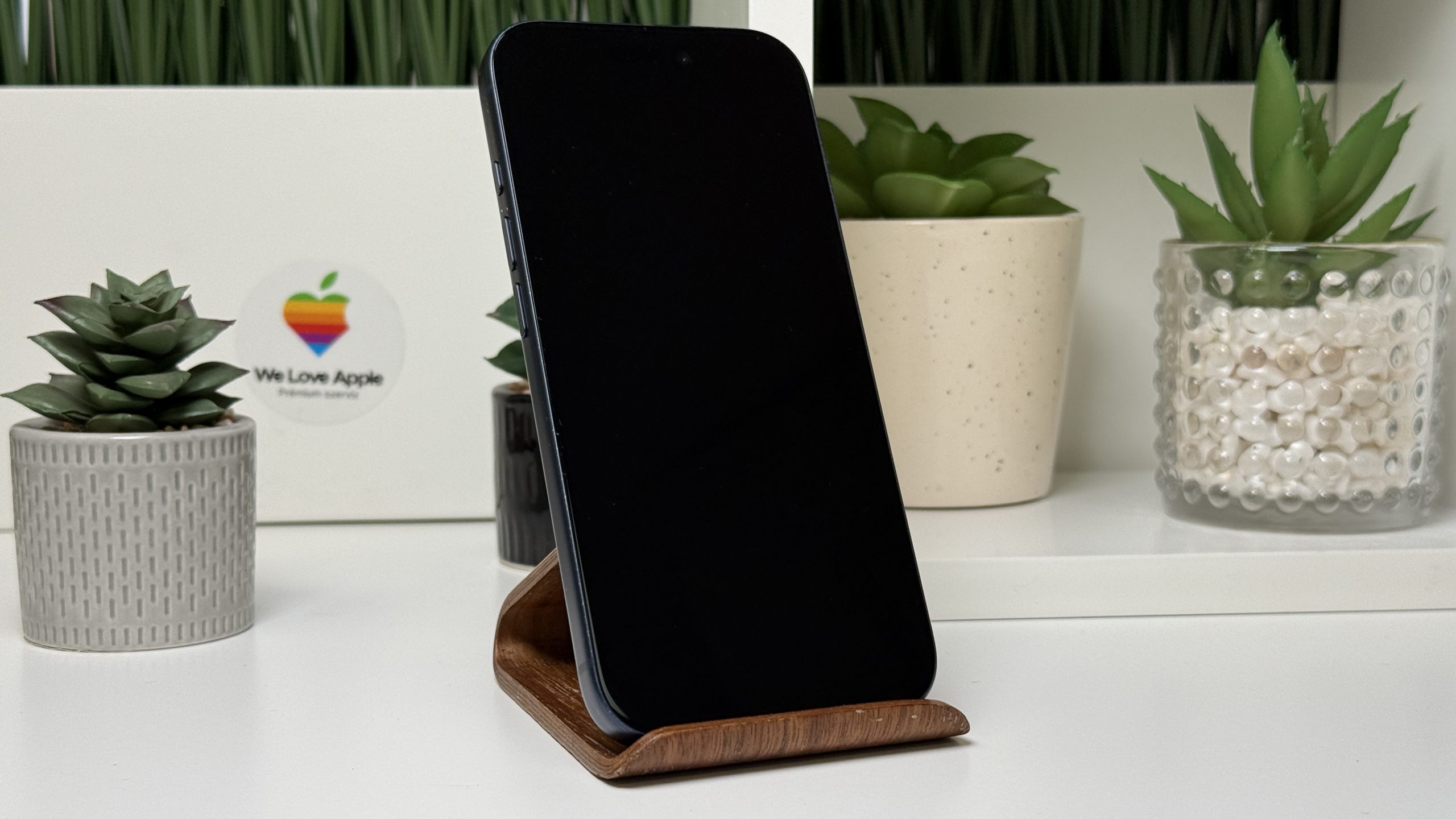 iPhone 17 Pro 256GB - Image 3