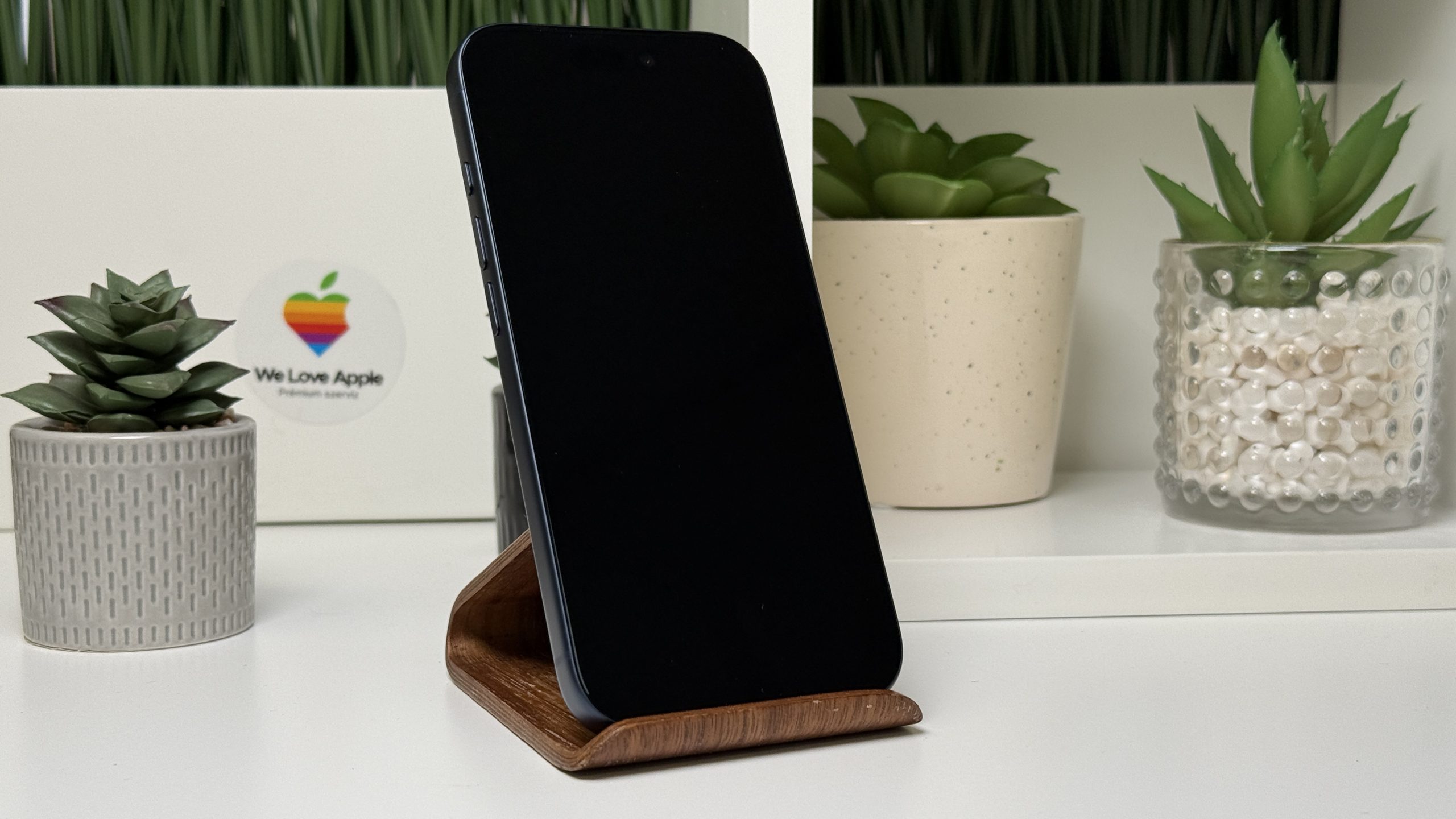 iPhone 17 Pro 256GB - Image 3