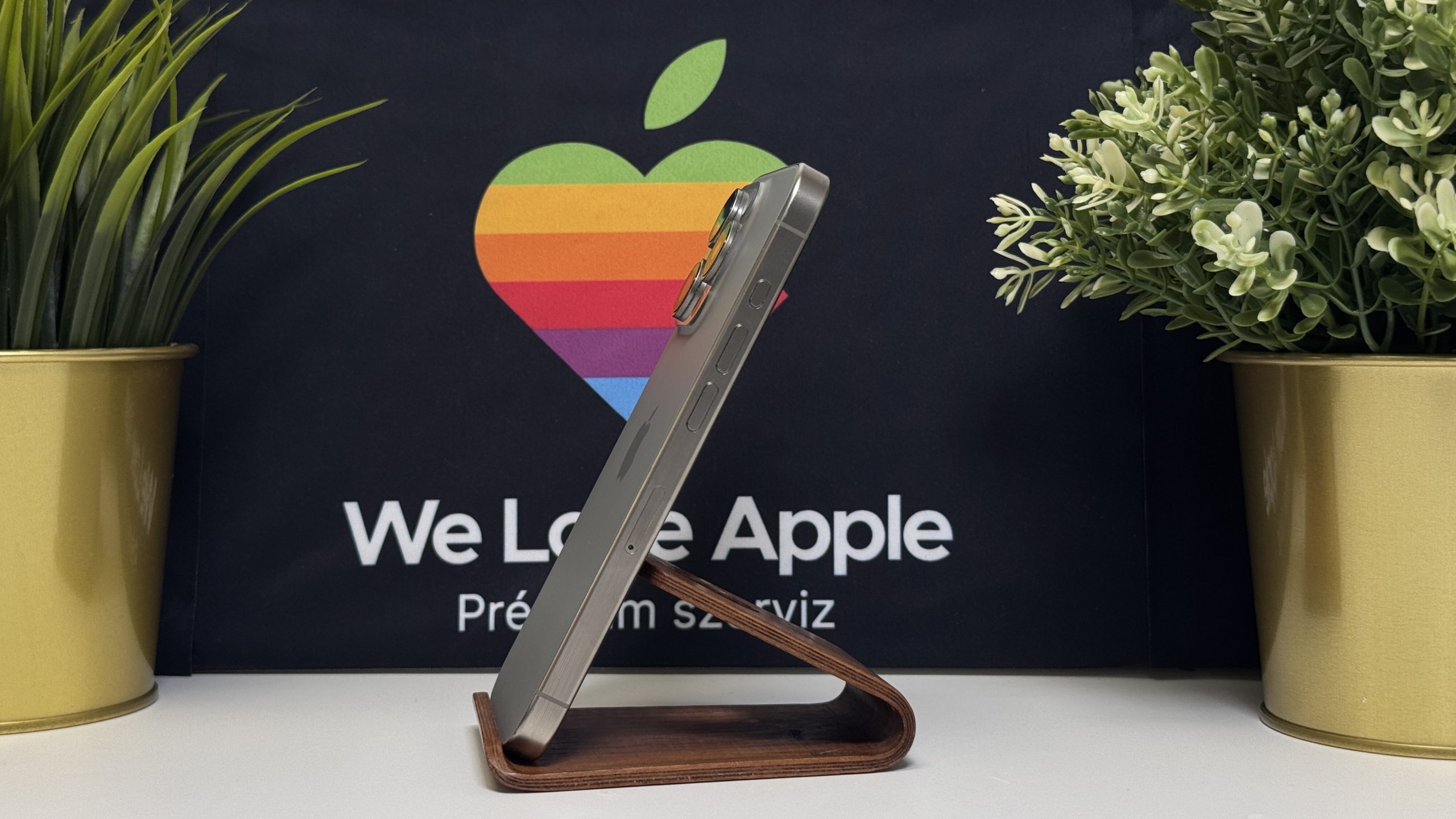 iPhone 15 Pro 256GB - Image 5