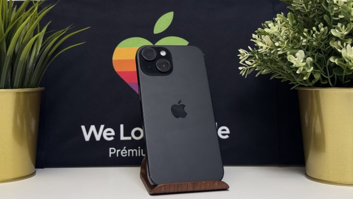 iPhone 15 128GB