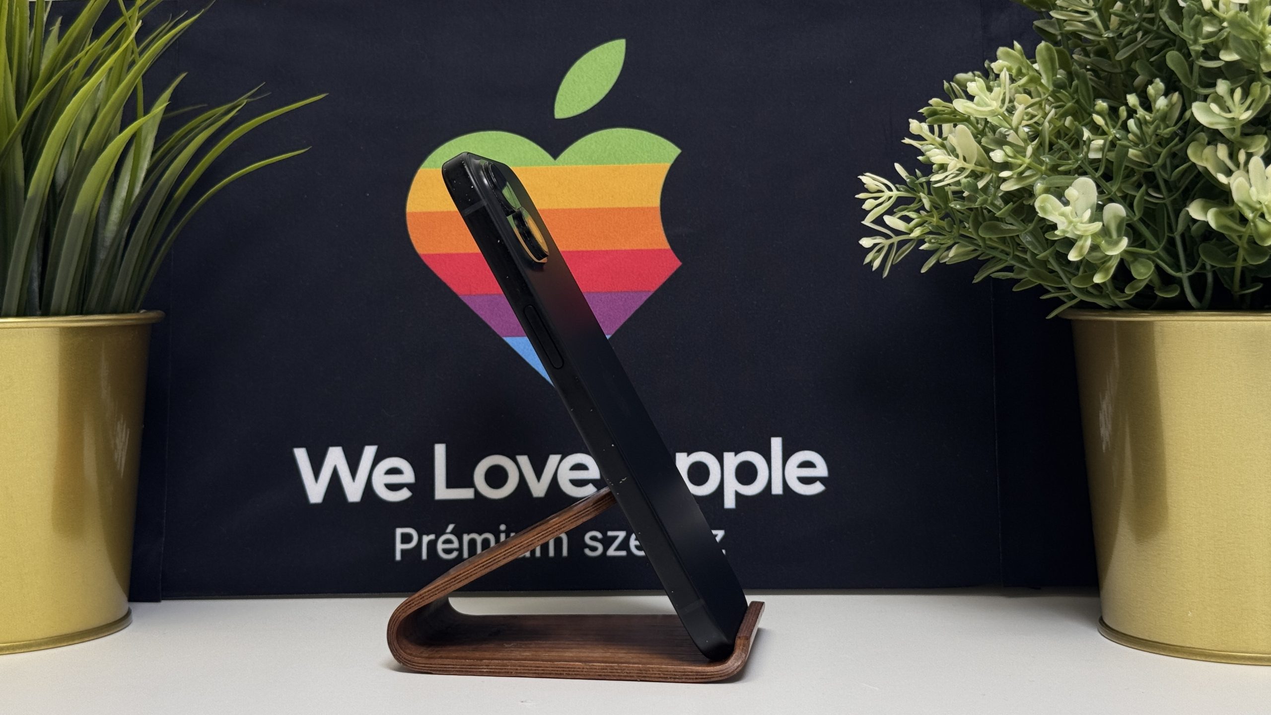 iPhone 15 128GB - Image 5
