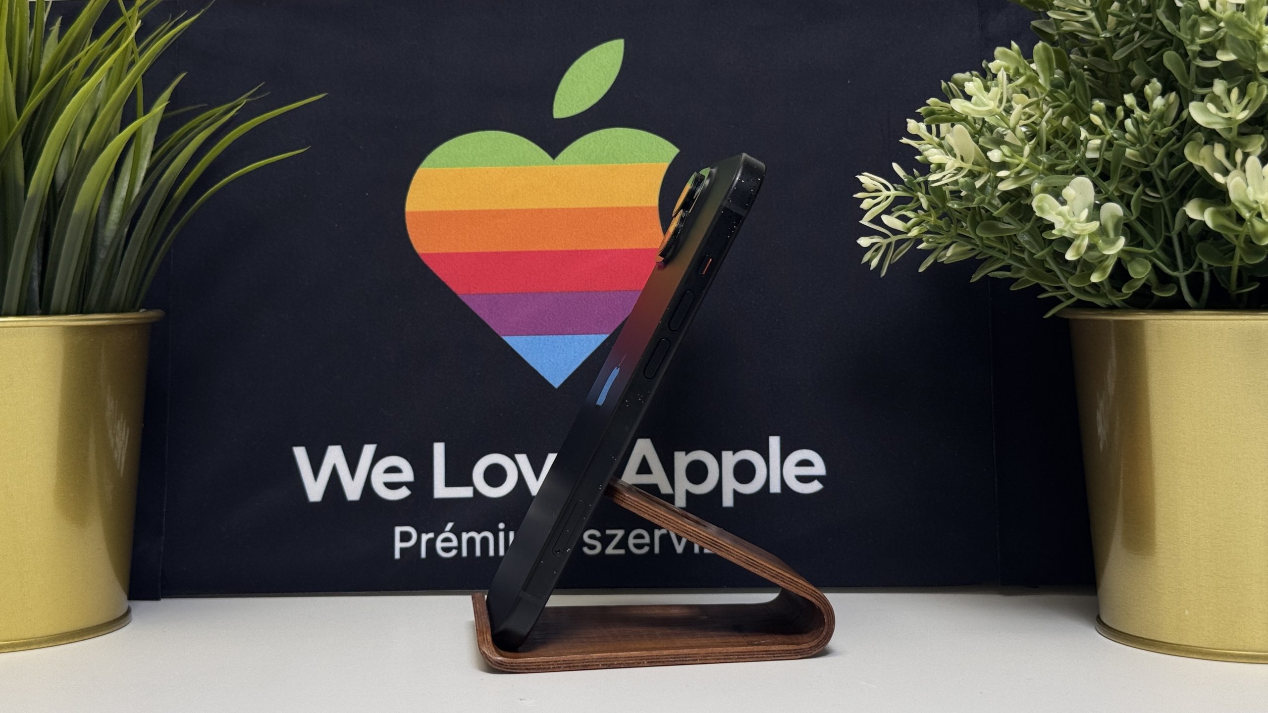 iPhone 15 128GB - Image 6