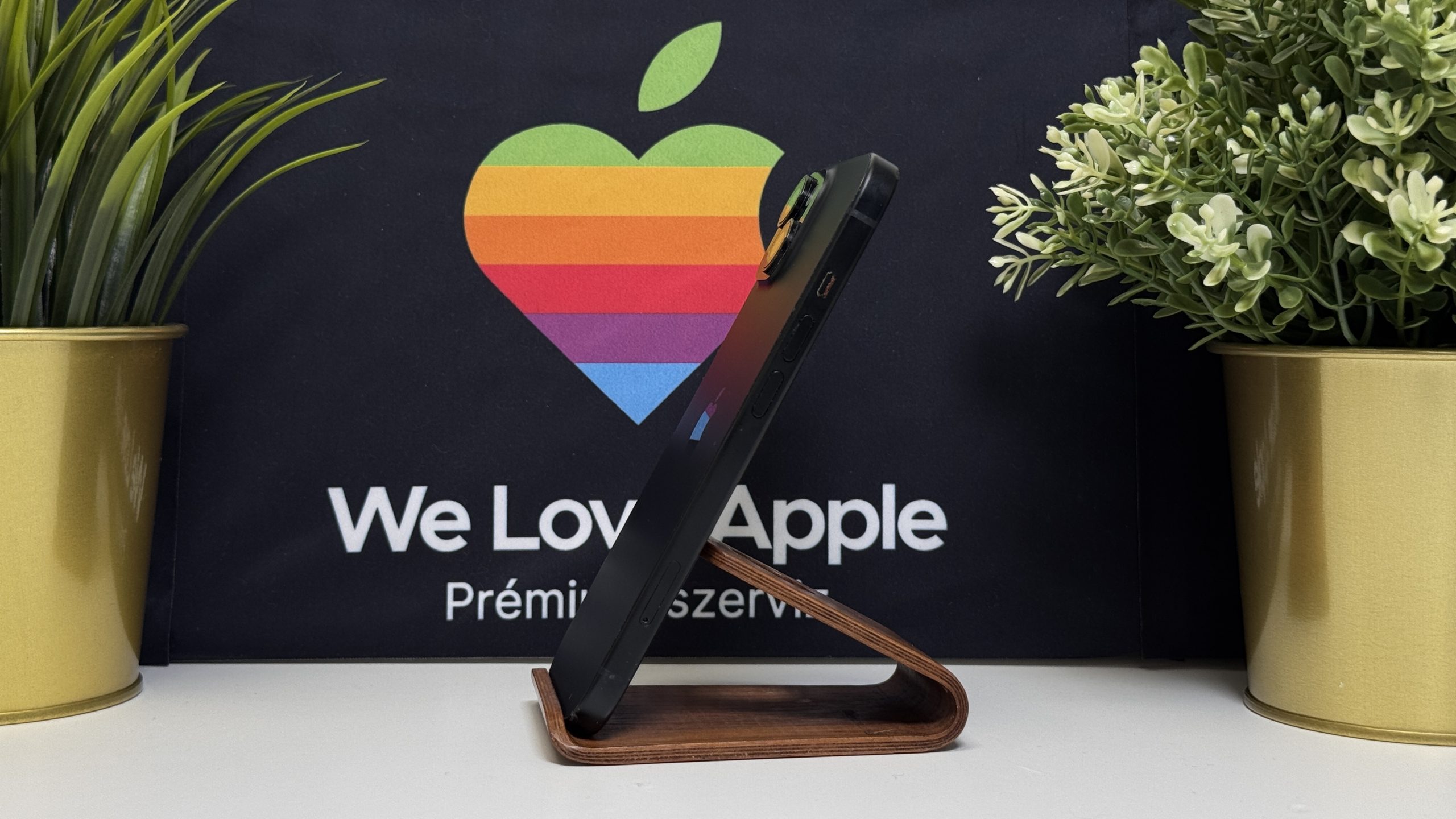 iPhone 15 128GB - Image 6