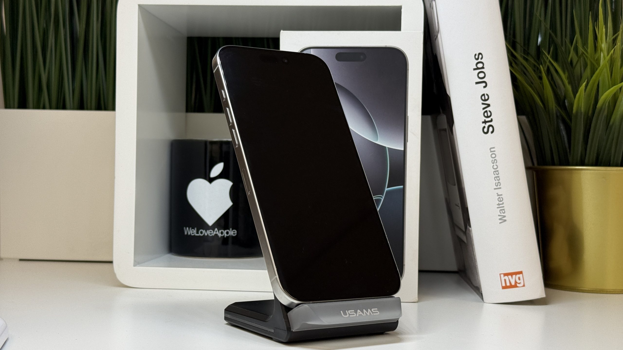 iPhone 16 Pro Max 256GB - Image 2