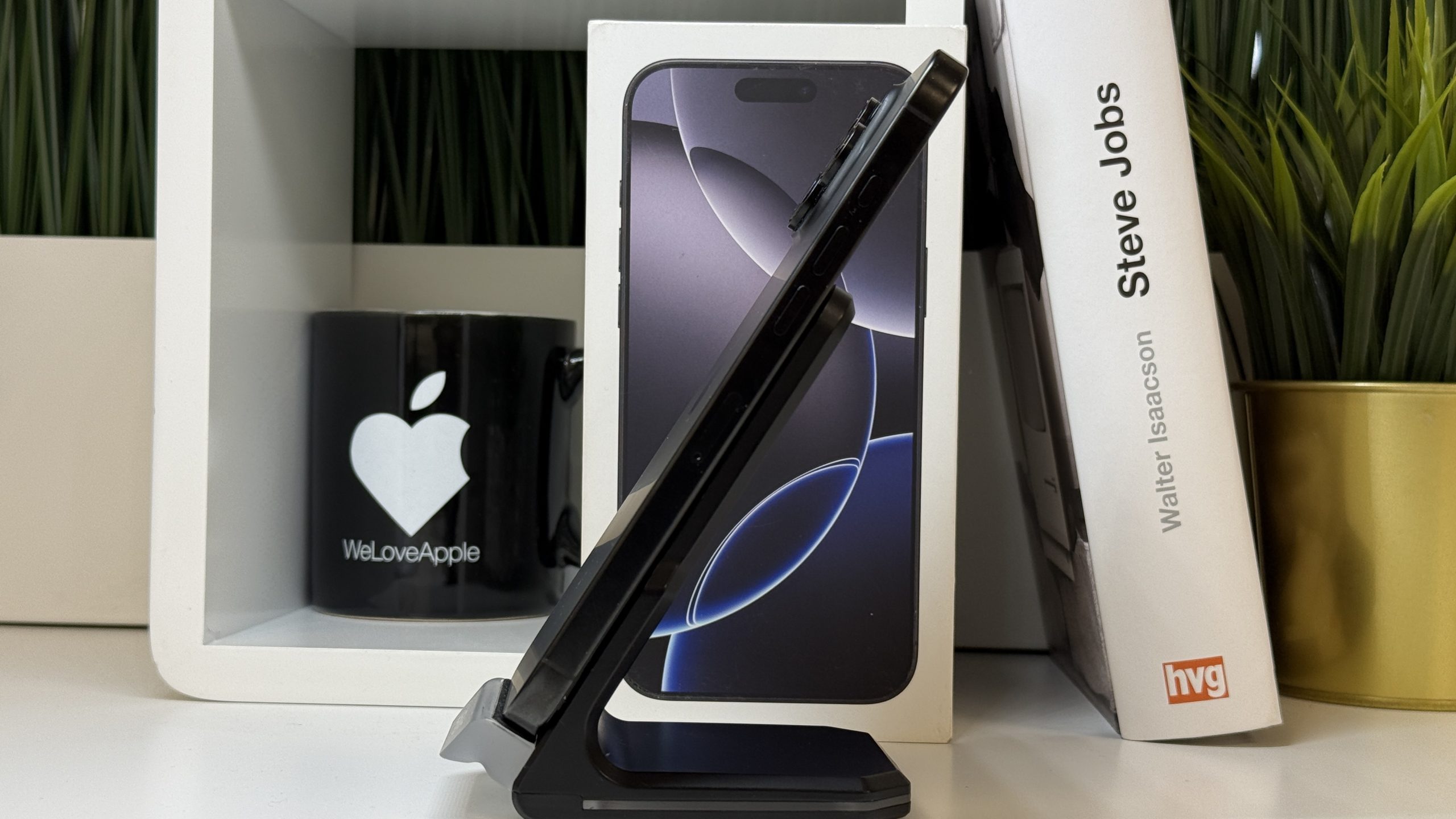 iPhone 16 Pro Max 256GB - Image 5