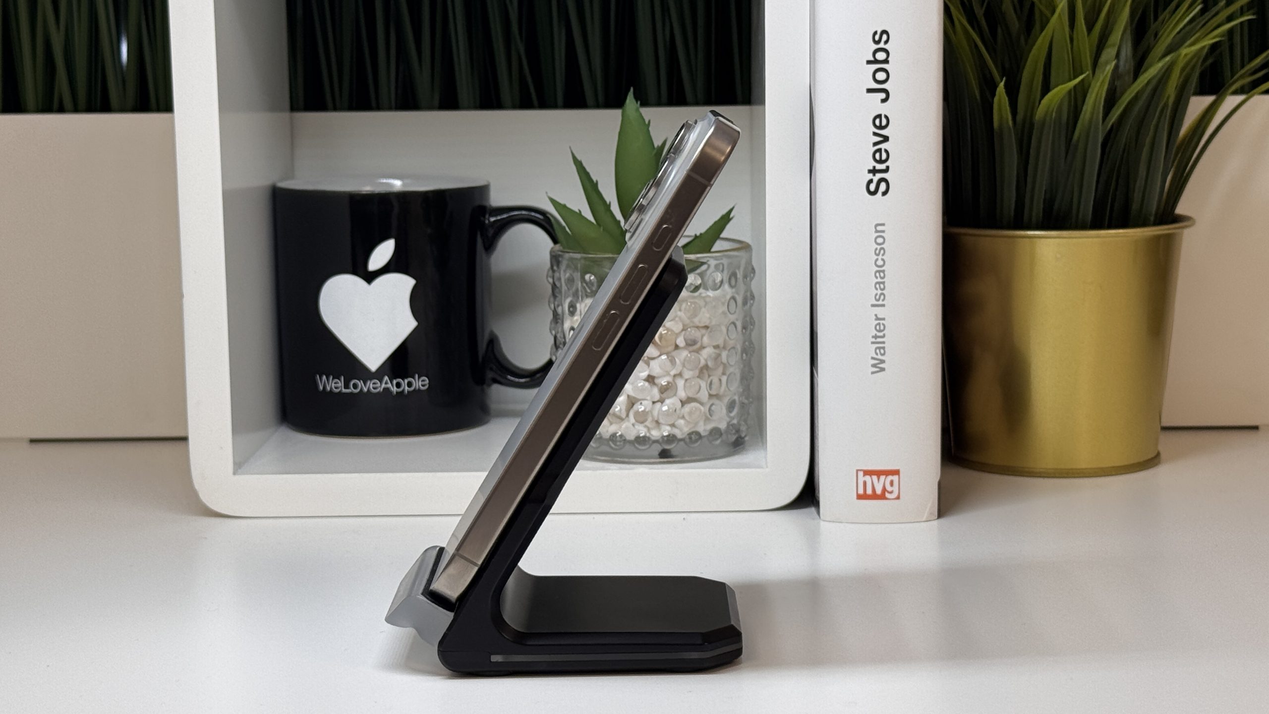 iPhone 16 Pro 1TB - Image 5