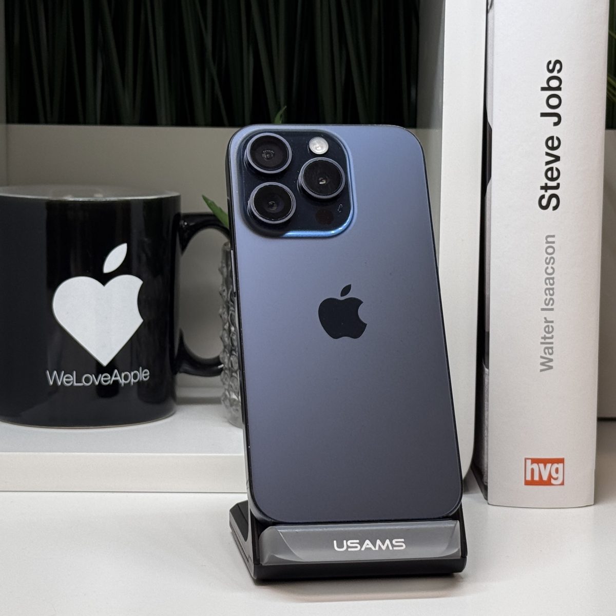 iPhone 15 Pro 256GB kék