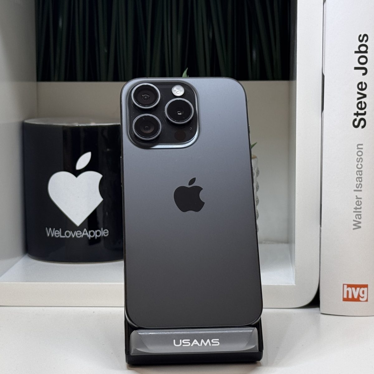 iPhone – LA03116