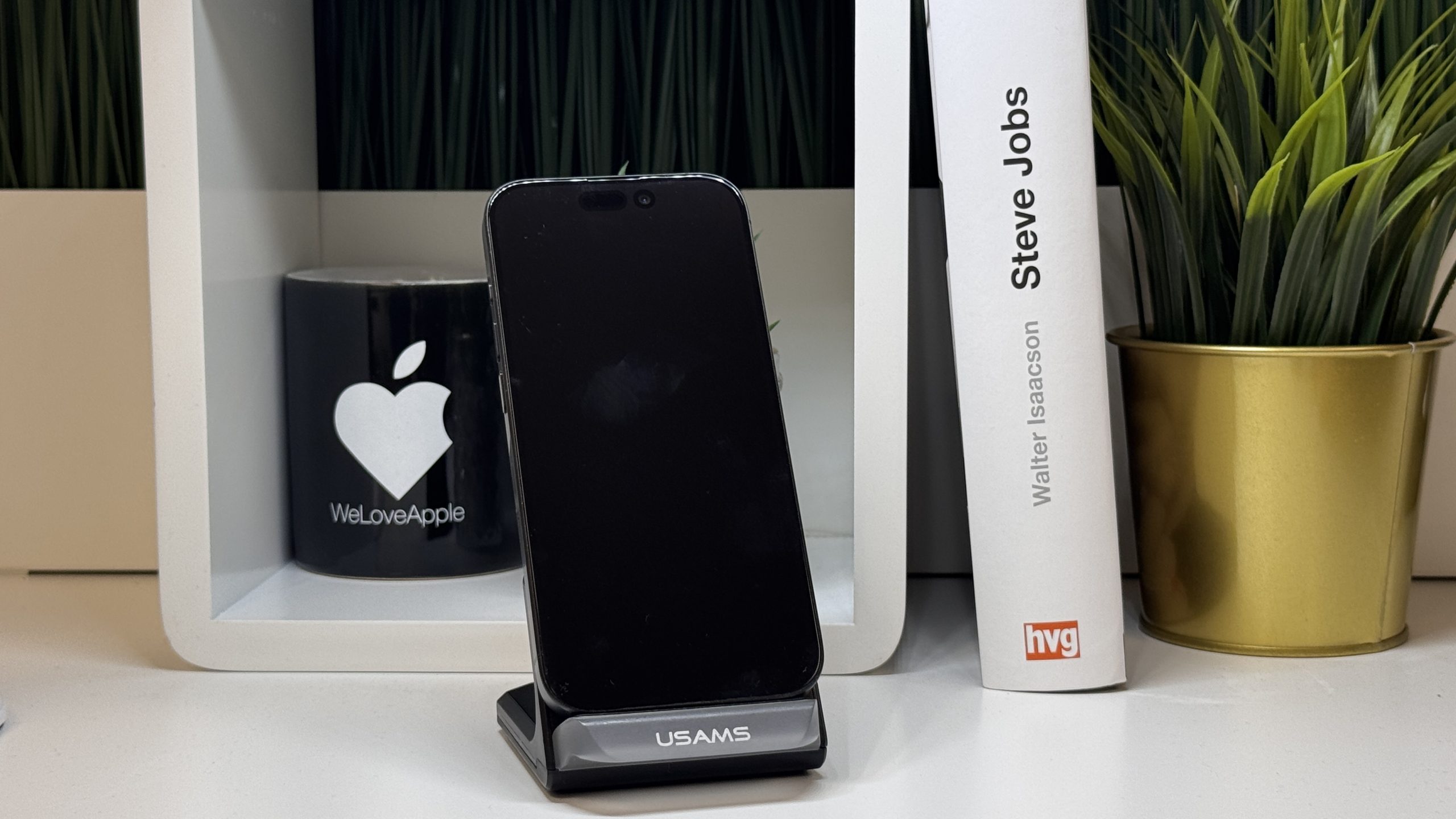 iPhone – LA07724