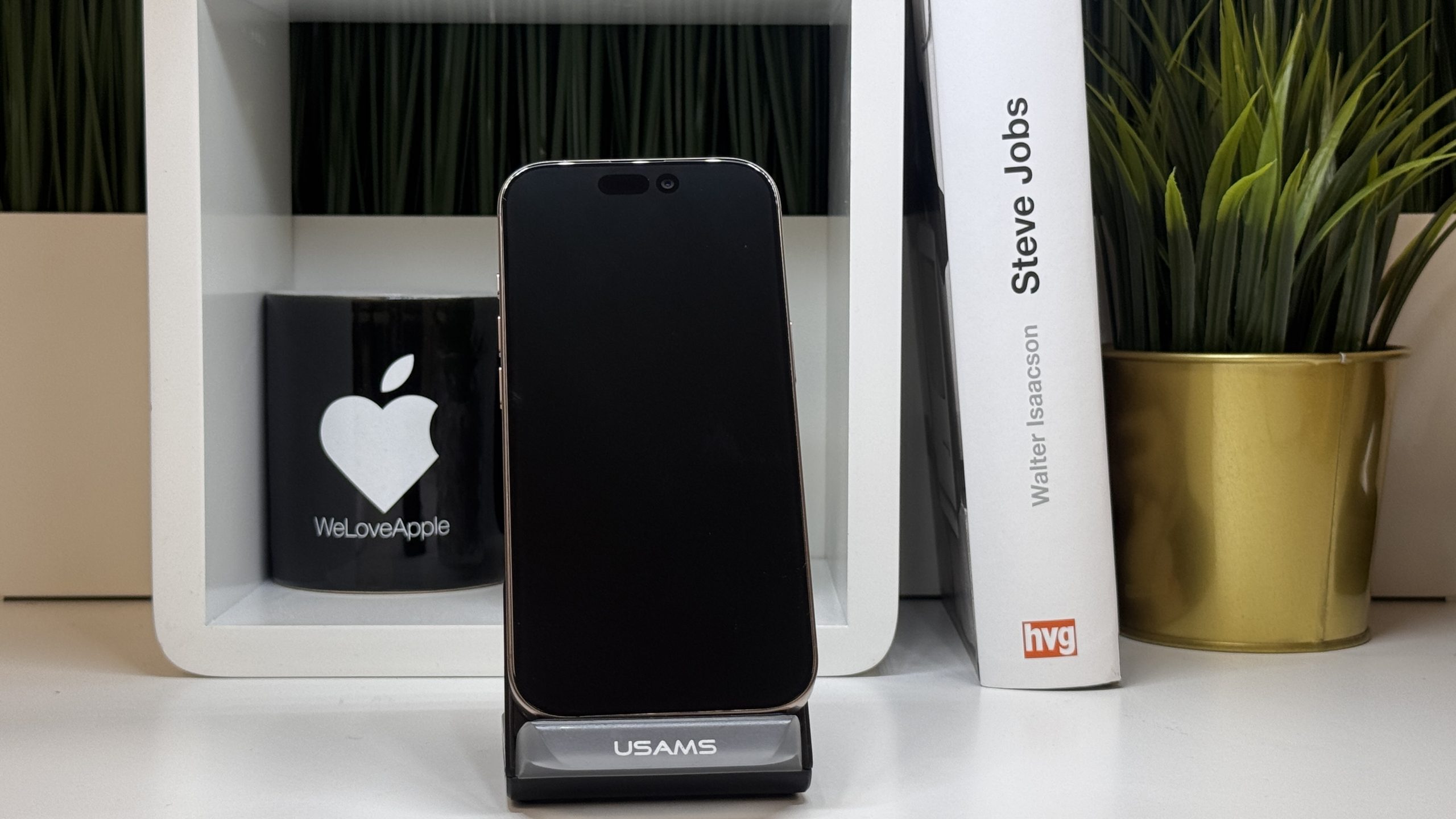 Apple iPhone LA11613 – IMG_3519.jpg