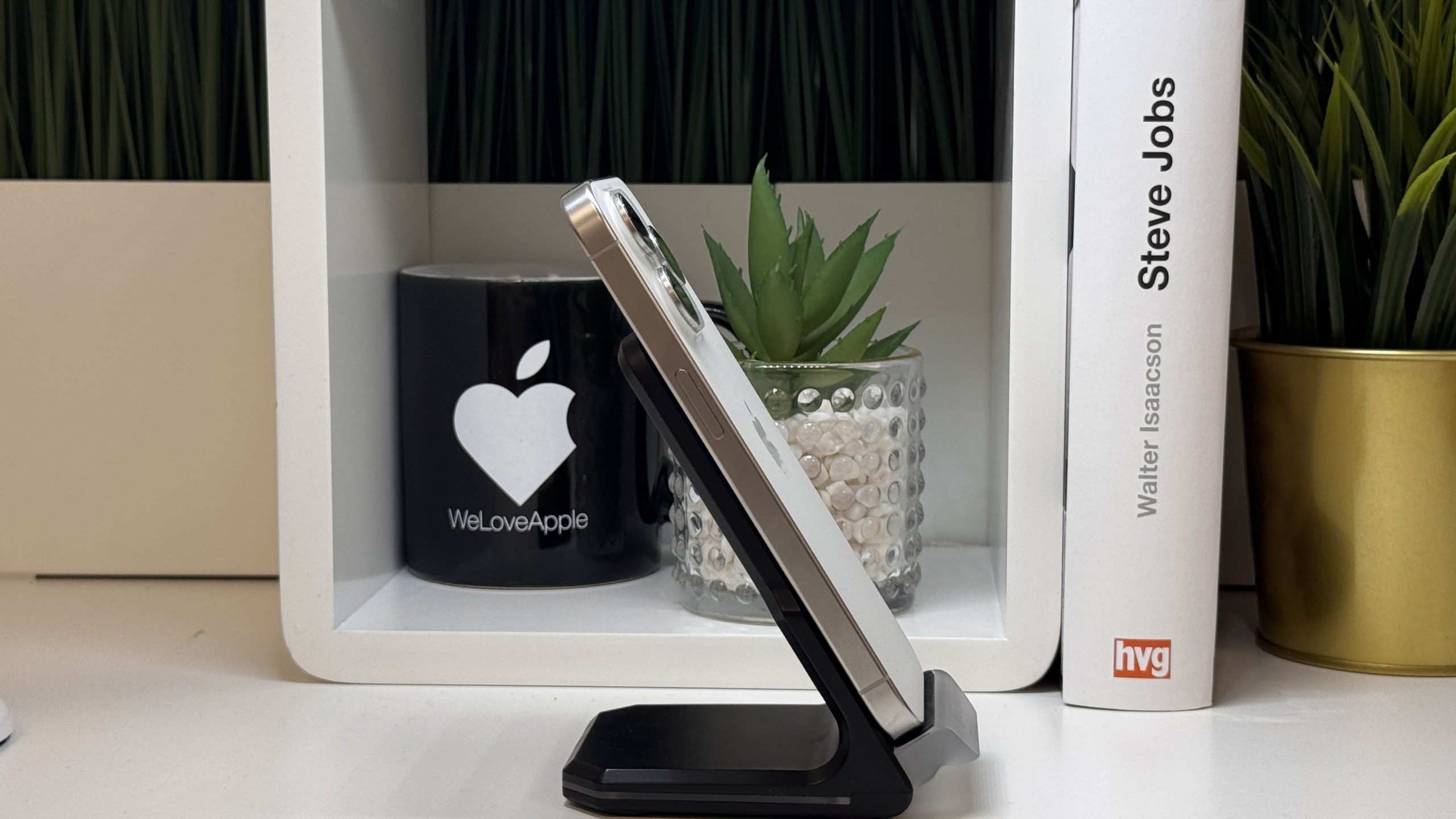 iPhone – LA46852