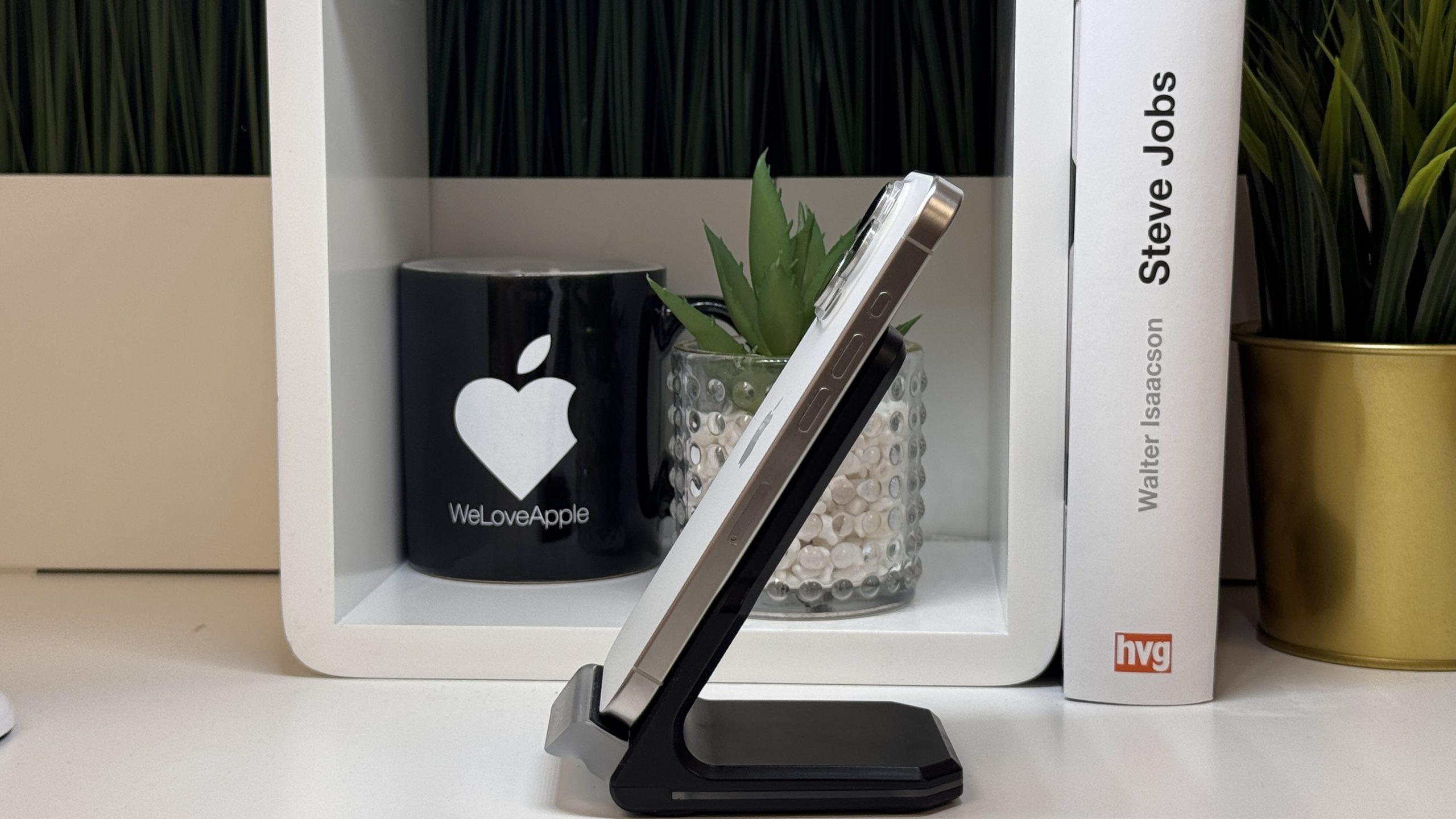 iPhone – LA46852