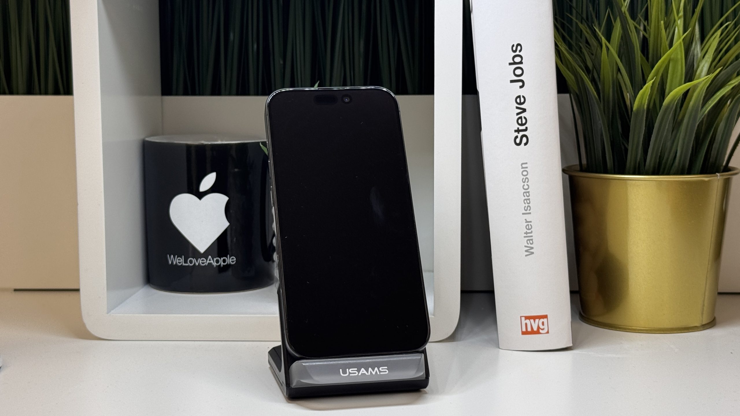 Apple iPhone LA83238 – IMG_3355.jpg